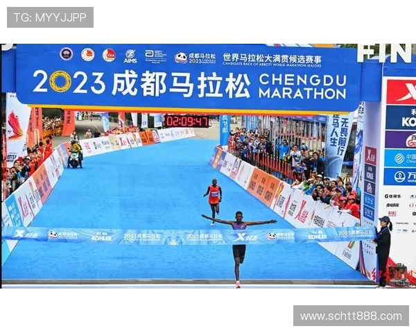 成都攀岩队在马拉松大满贯中的节奏表现与战术分析 成都攀岩队在马拉松大满贯中的节奏表现与战术分析