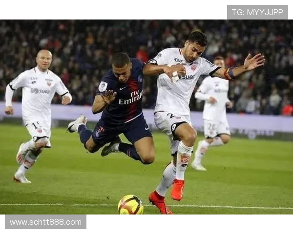 深圳极限运动队区域防守分析与战术得失探讨 深圳极限运动队区域防守分析与战术得失探讨