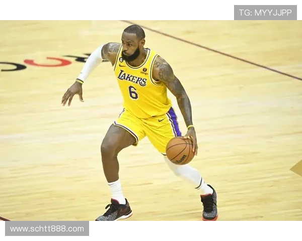 激战来袭直播NBA篮网对湖人精彩对决全程回顾与分析 激战来袭直播NBA篮网对湖人精彩对决全程回顾与分析